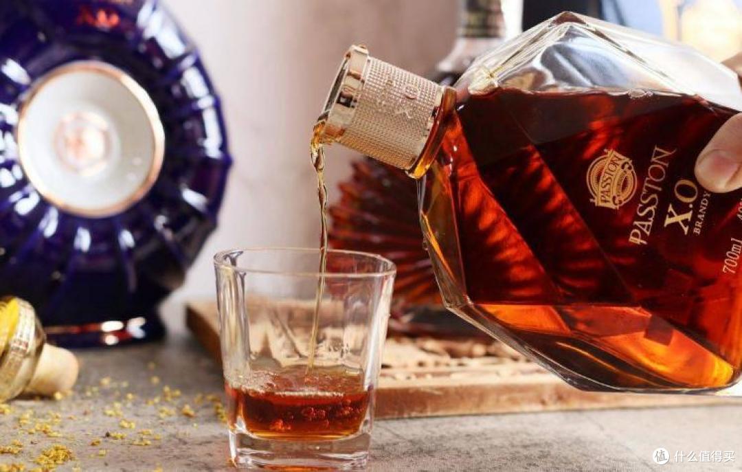 有钱人追捧的XO酒,到底是什么酒?为何富豪都偏爱它?看完明白了
