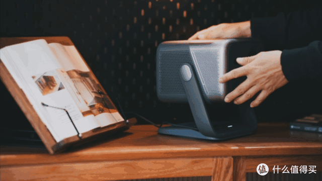 理想中的投影,坚果N1 Pro三色激光云台投影深度体验