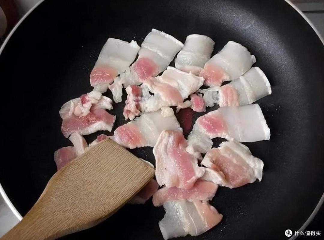 品酒究竟如何点菜？行家：牢记这3点，轻松品味好酒