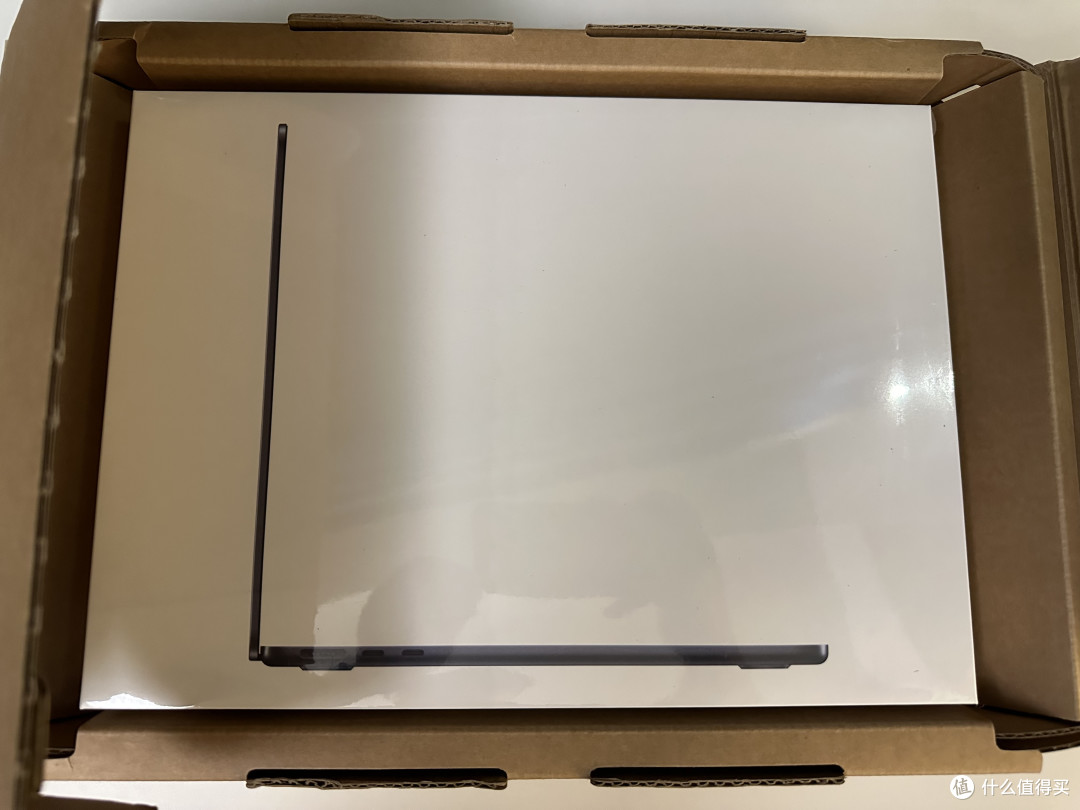 你需要一台MacBook Air,还是MacBook Pro?
