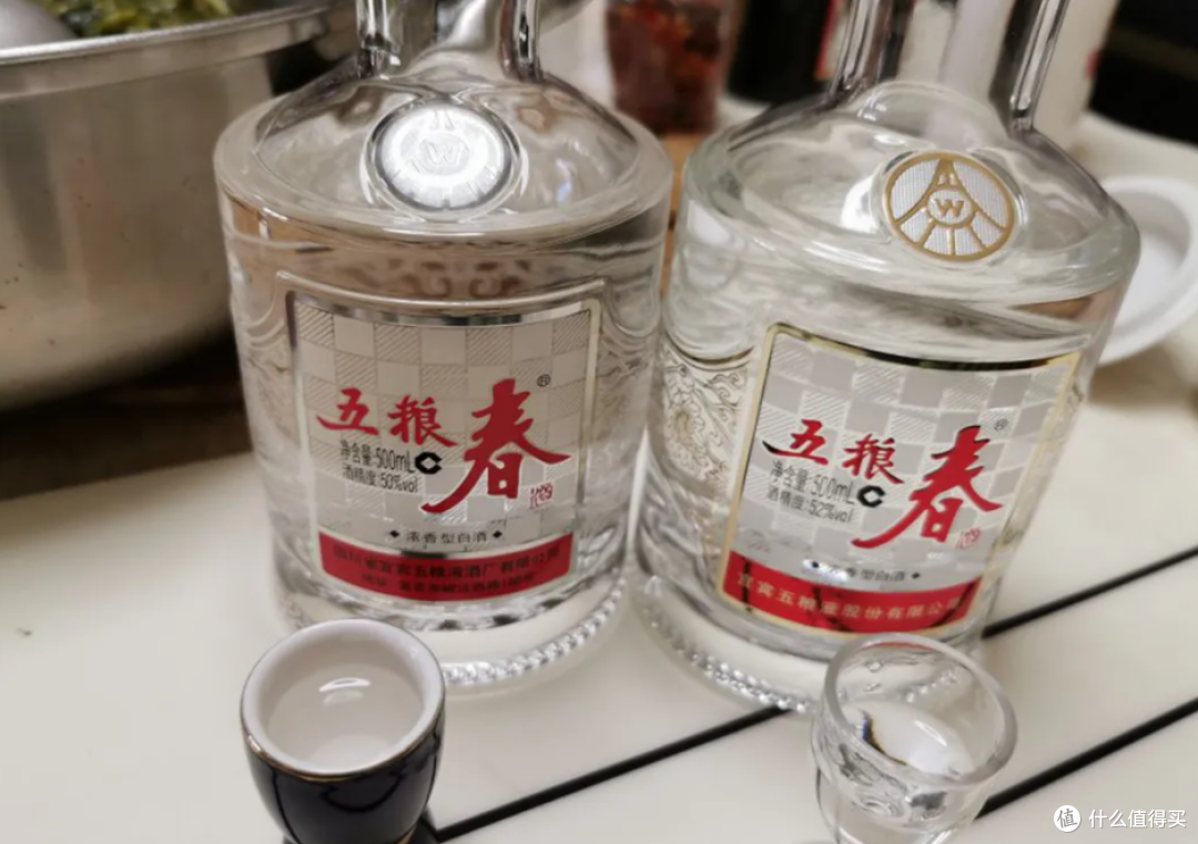怪了！山东人酒桌上，除了喝飞天茅台，还爱喝这4款“平价酒”