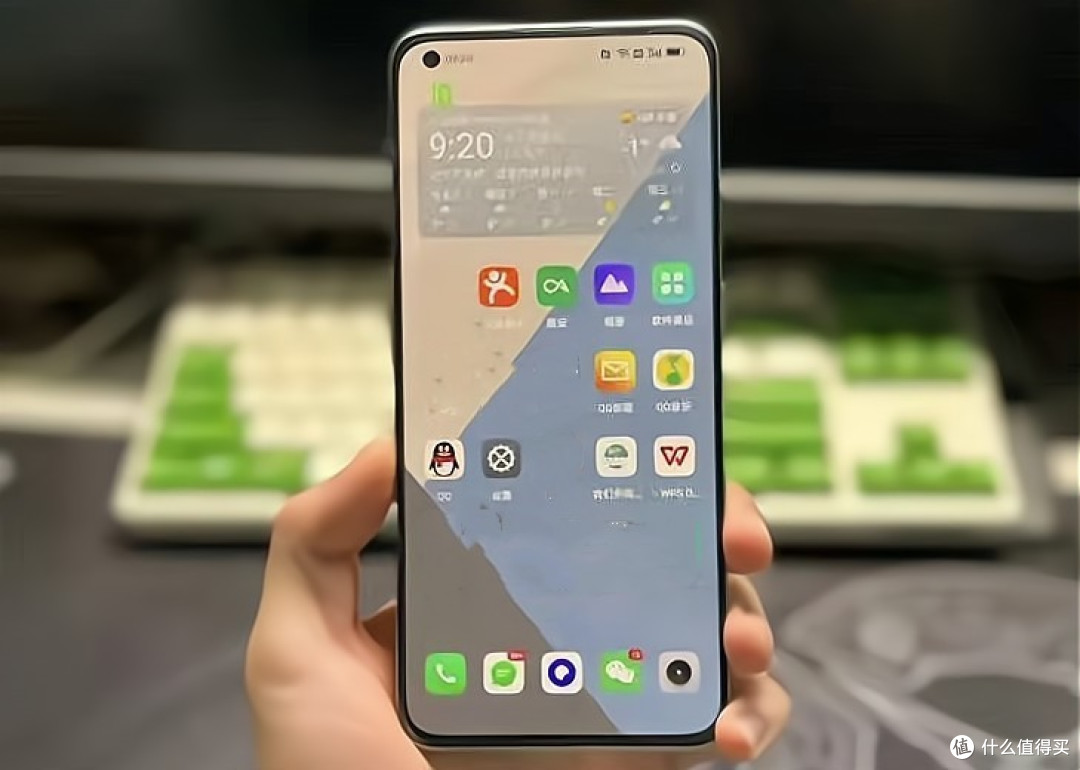 从4199跌至2399，2K直屏+双主摄+5000mAh，同价位最好直屏！