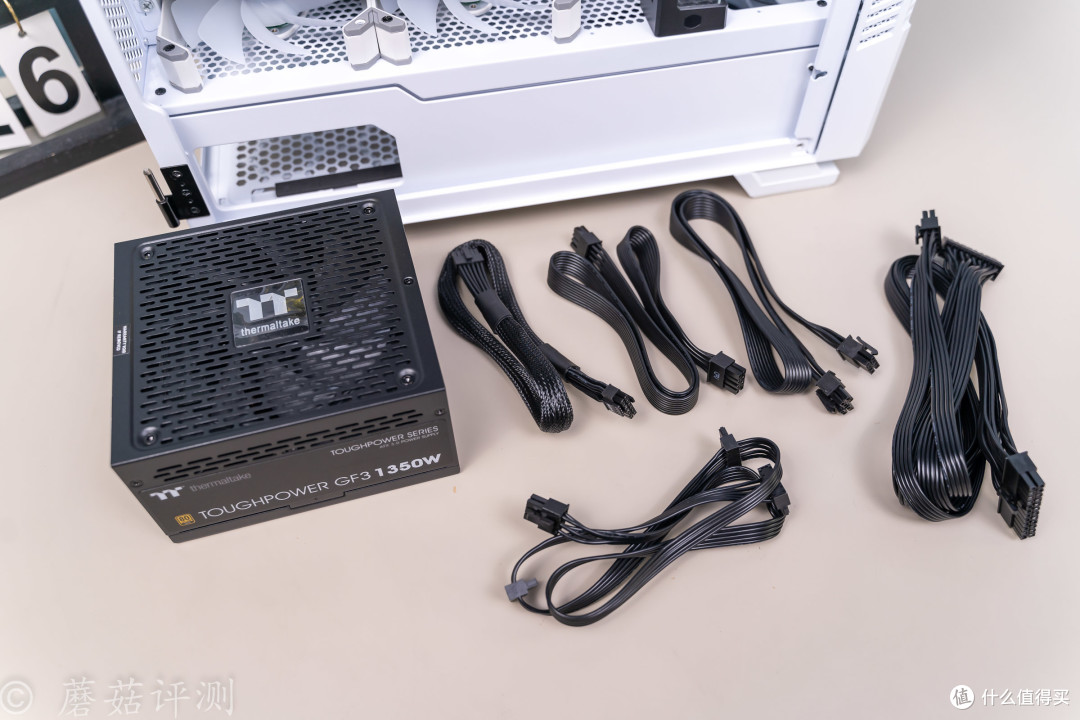 无所畏惧,轻松满足供电需求、Tt钢影Toughpower GF3电源1350W 体验评测