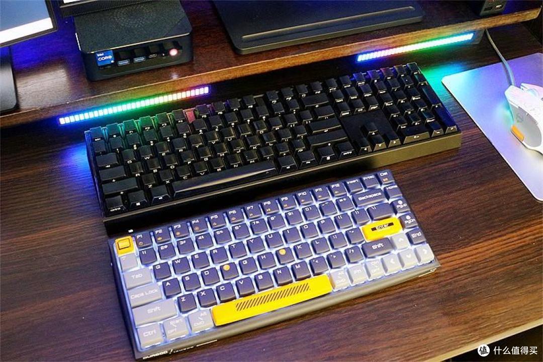 真美翻了,主打年轻潮范!杜伽Hi Keys三模机械键盘评测