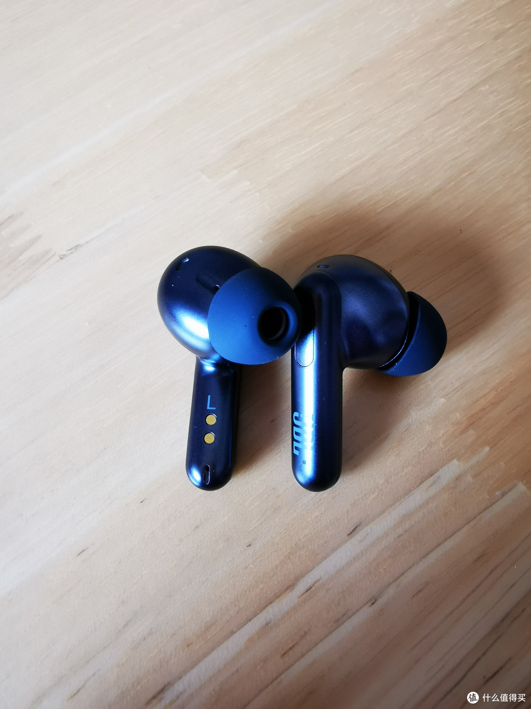 还为双旦礼物发愁?就送ta这个耳机吧!——JBL T280TWS NC2试用
