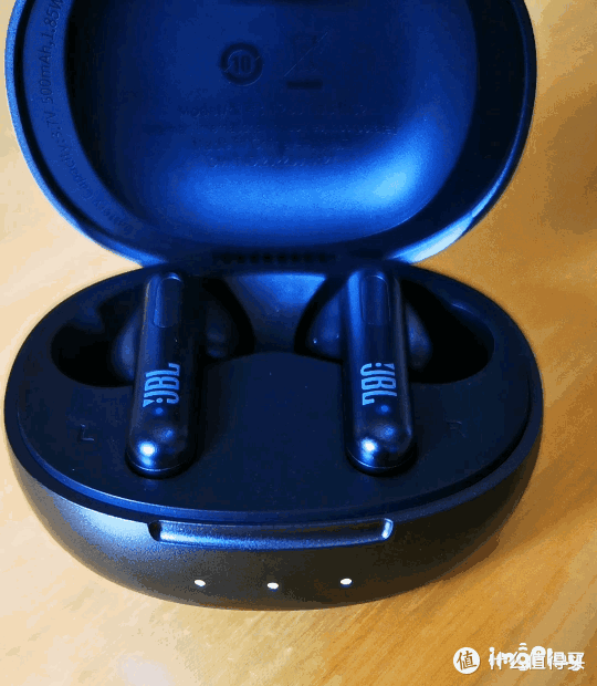 还为双旦礼物发愁?就送ta这个耳机吧!——JBL T280TWS NC2试用