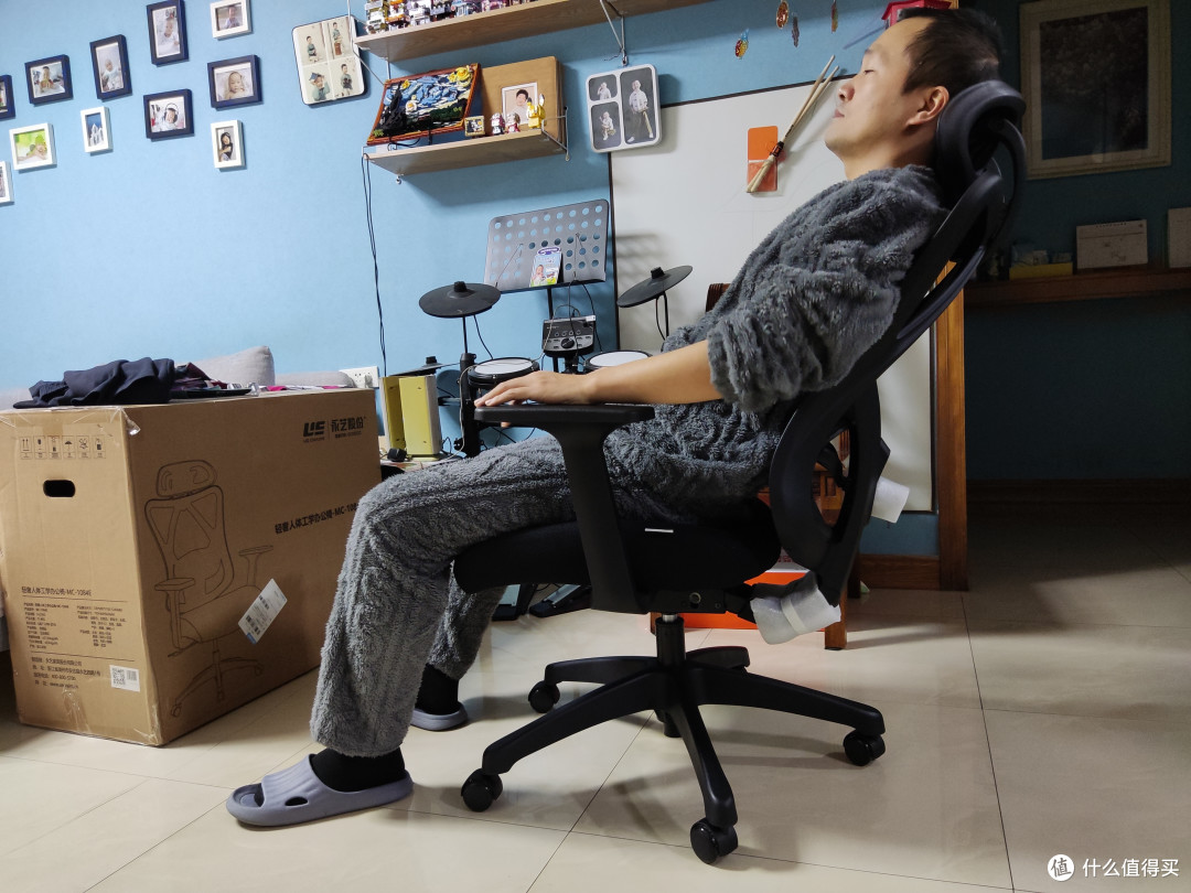 永艺沃克 不坐怎么都好的人体工学椅