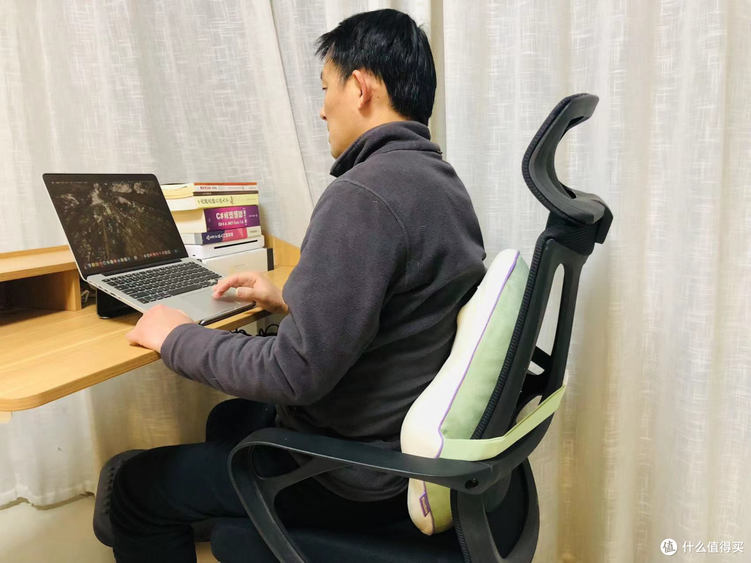 腰背健康很重要,象术海星腰背按摩仪,是按摩仪也是热敷暖宝宝