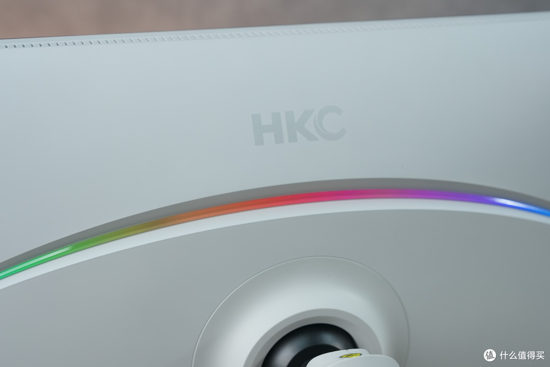用实力宣示什么叫“没有短板”——HKC 240Hz高刷电竞MiniLED显示器 XG272Q Max