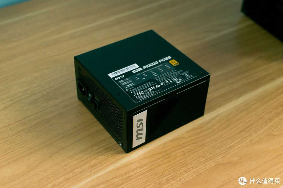 助力轻松超频7200MHz,新一代主板微星Z790刀锋主板超给力