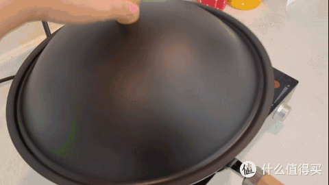 一口铁锅蒸煮人间烟火味——和吉奈的每一天