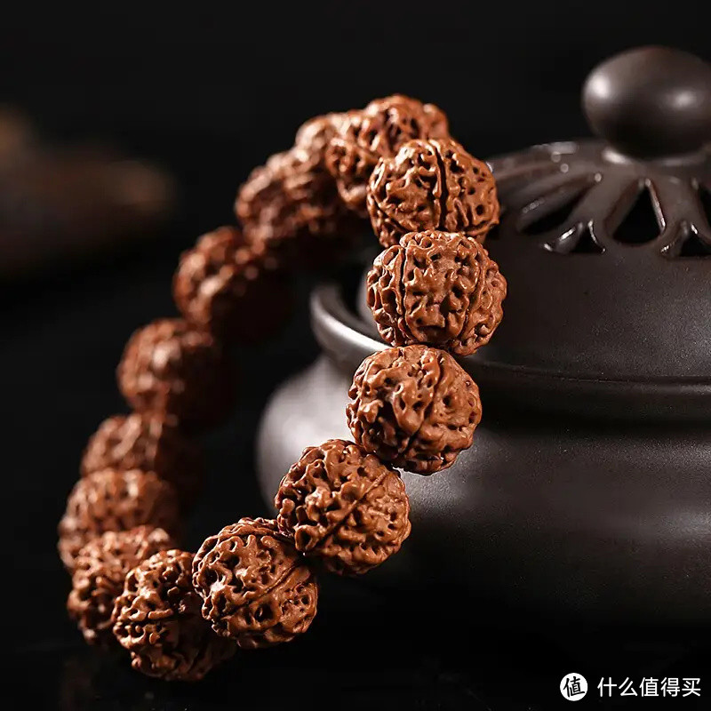 文玩金刚菩提手串,打造腕间低调的时尚