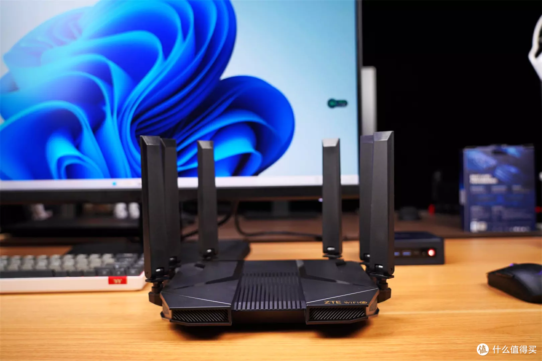 “真”双2.5GE网口+酷炫外形设计，中兴AX5400 Pro+带来全新使用体验！