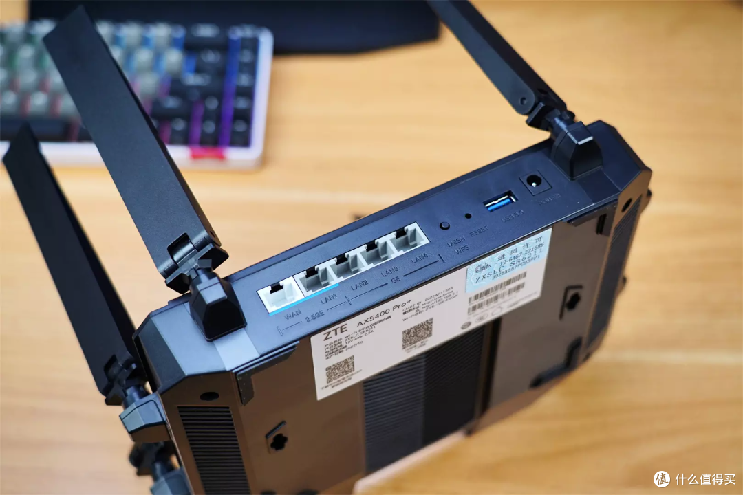 “真”双2.5GE网口+酷炫外形设计，中兴AX5400 Pro+带来全新使用体验！