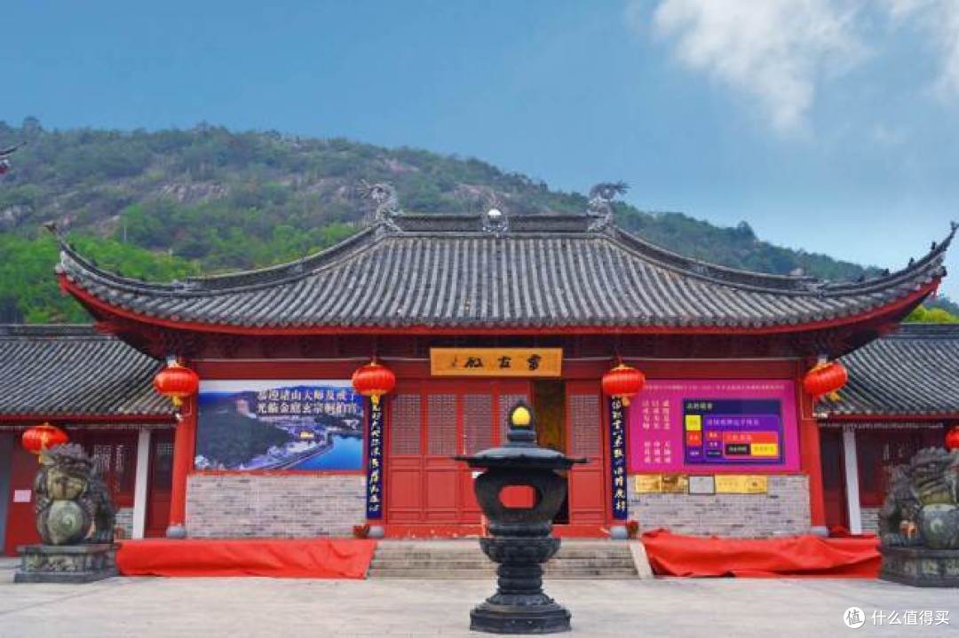 浙江有个小县,旅游名气不大却是济公故里,还藏着一座国宝寺院
