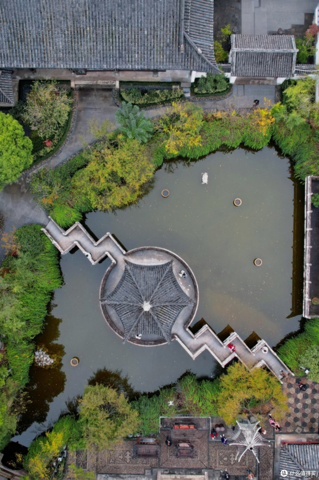 浙江有个小县,旅游名气不大却是济公故里,还藏着一座国宝寺院