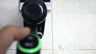 一芯互联我看行 家庭卫生全搞定——一芯家洗地机吸尘器套装体验