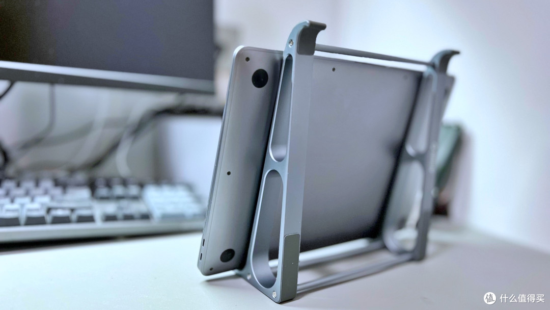 ORICO奥睿科桌搭套装提升MacBook体验