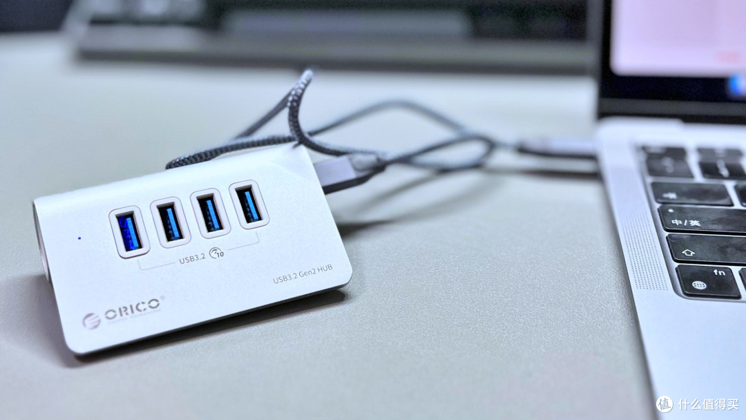 ORICO奥睿科桌搭套装提升MacBook体验