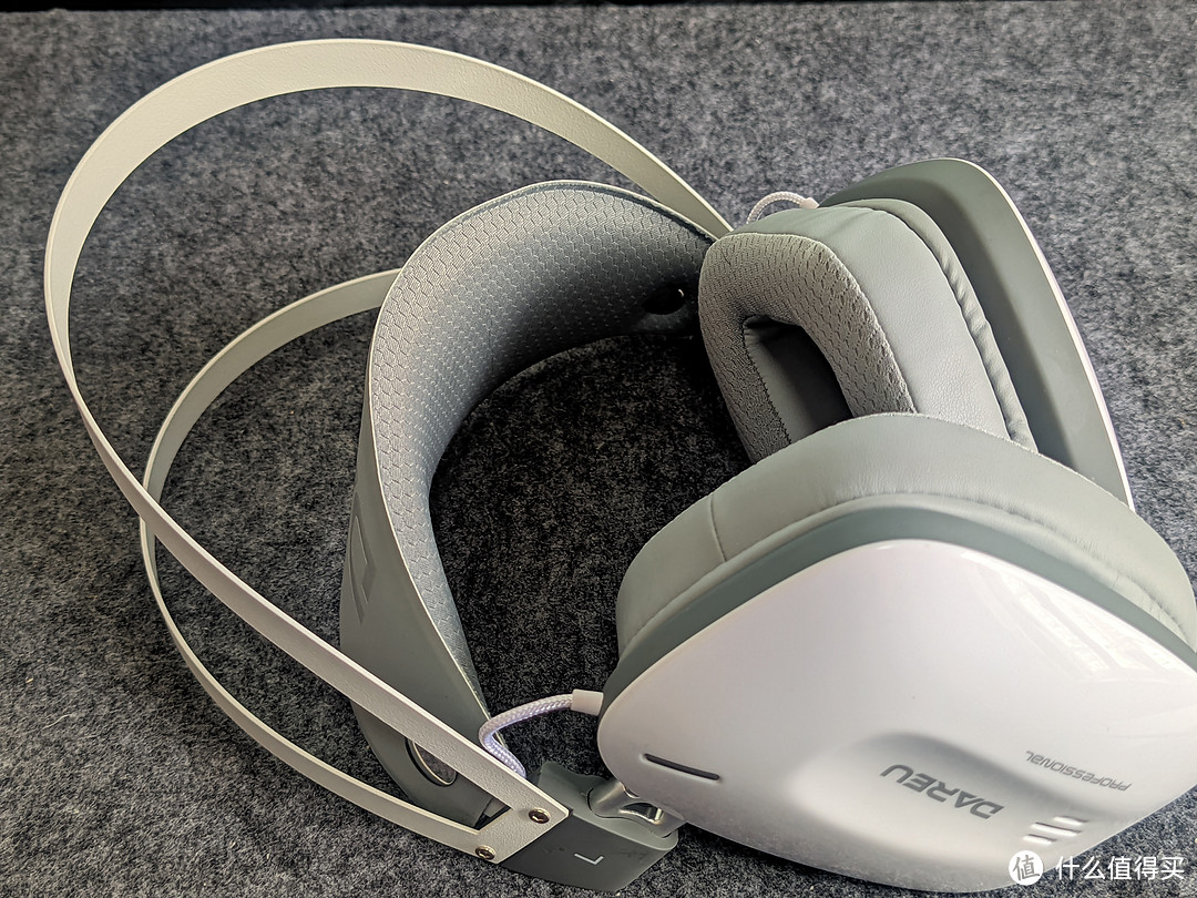 游戏爱好者的福音，佩戴舒适音颜在线的达尔优方舟号A730游戏耳机值得入手！