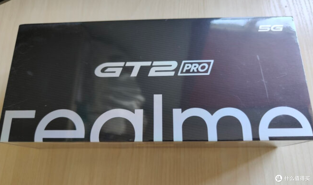 真我GT2 Pro,5000mAh电池,2K无级变帧屏