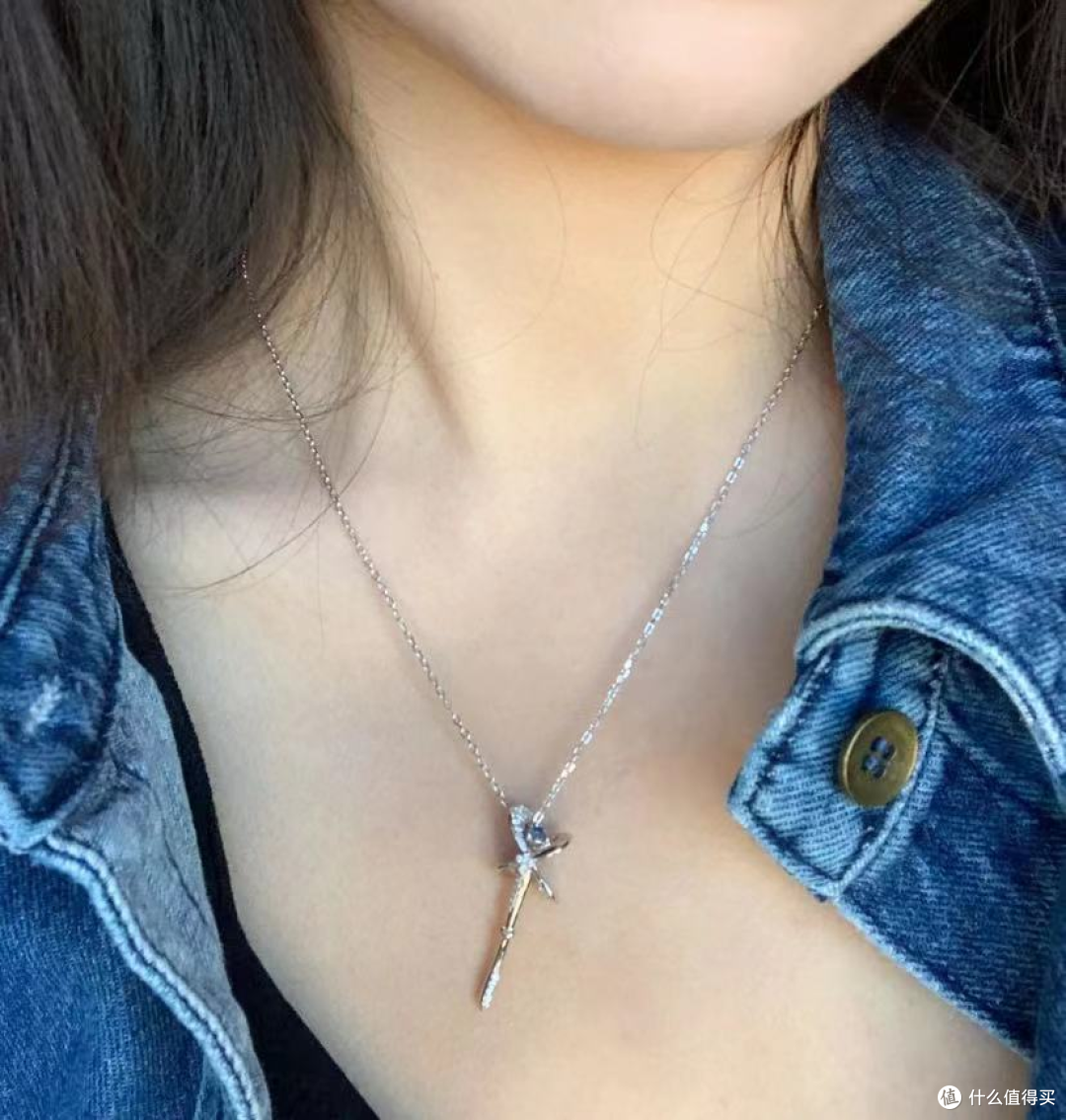 圣诞节有什么适合送给女朋友的礼物呢?