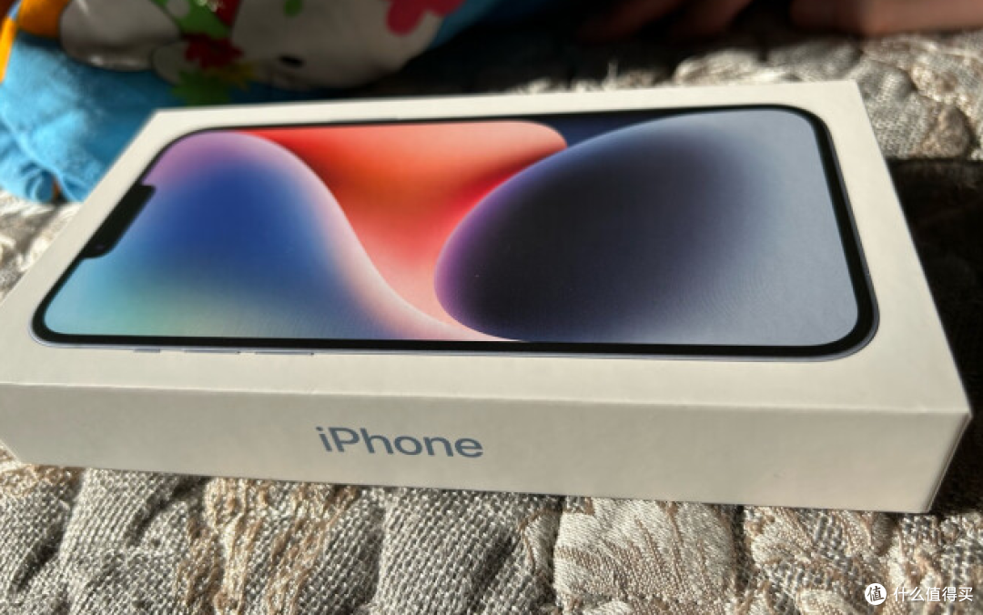 iPhone 14 Plus开启促销，价格大幅度波动，销量增长