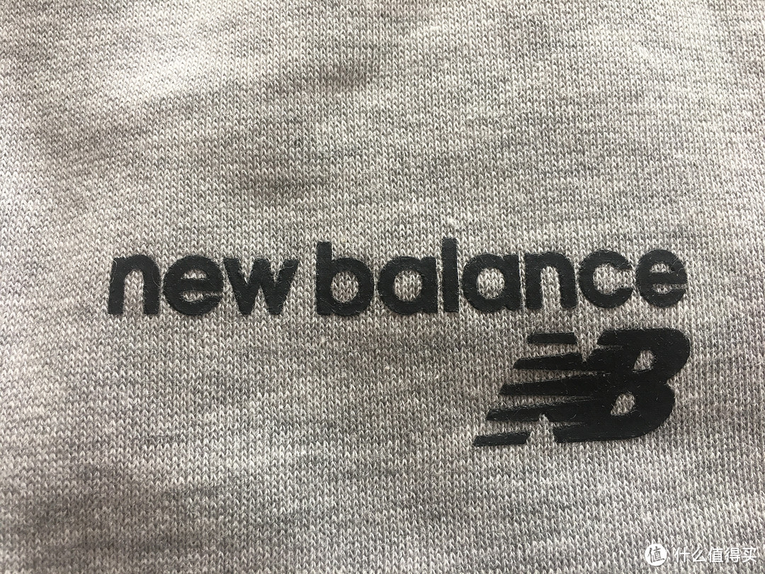 New Balance 男款 圆领宽松舒适休闲加绒卫衣 MT03911
