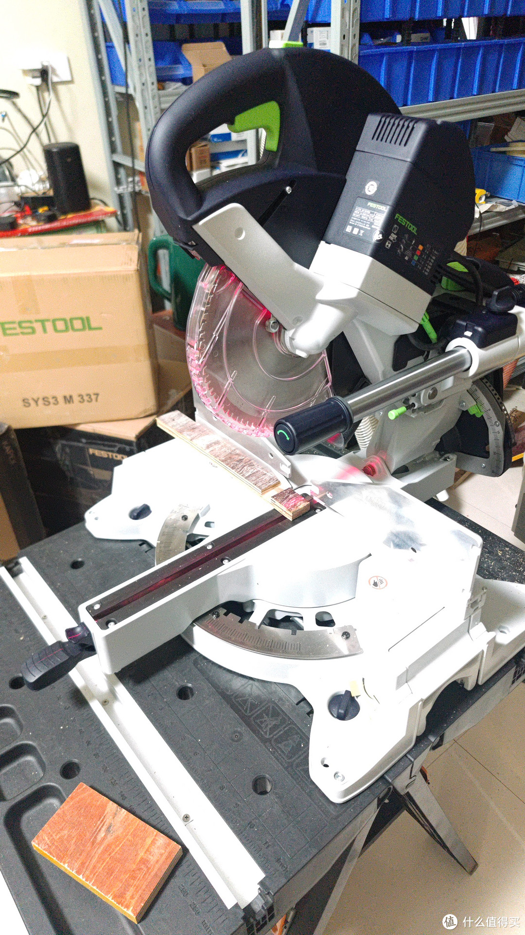 FESTOOL费斯托斜切锯 KS120REB 开箱简单使用体验。