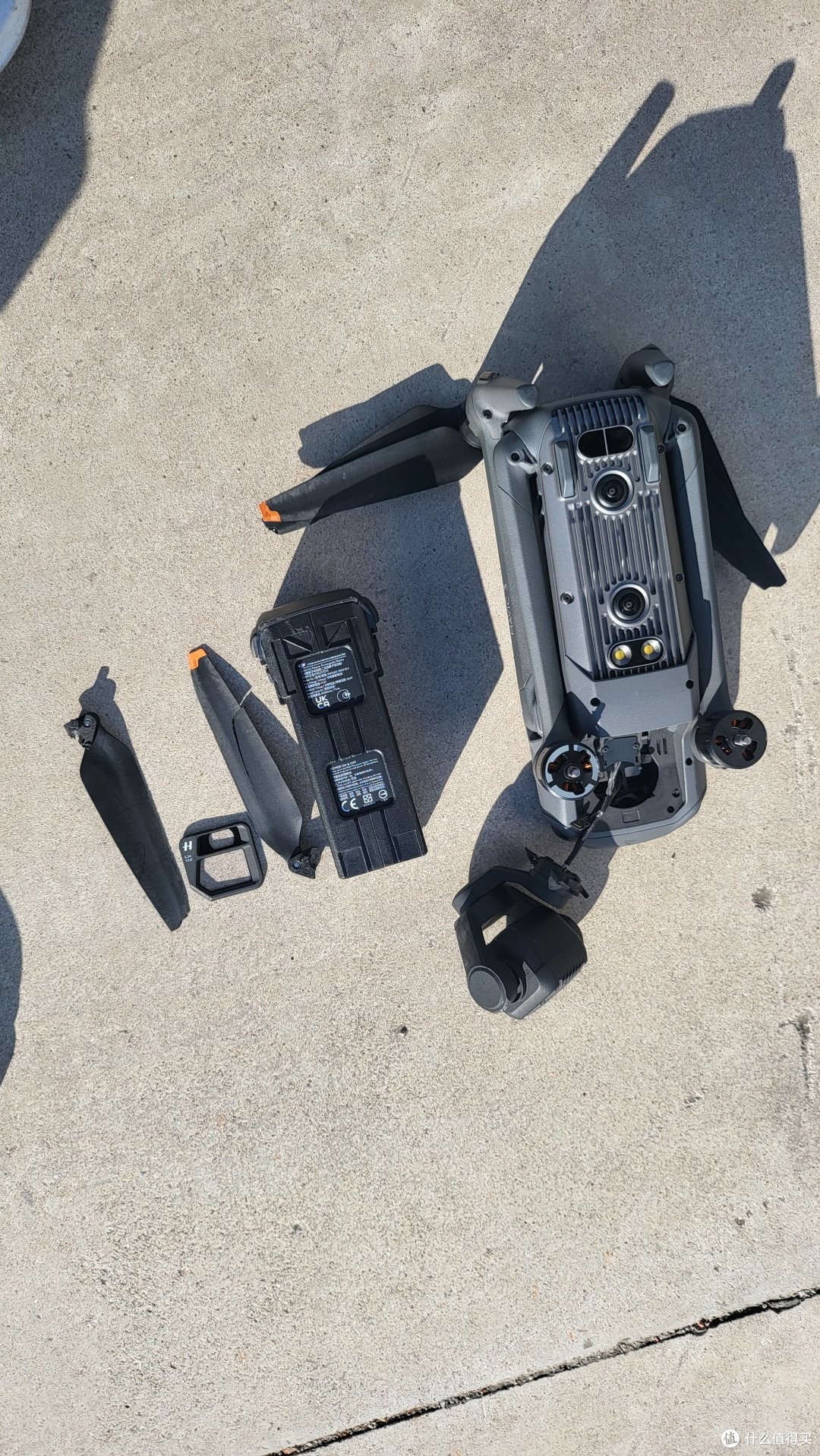 大疆无人机飞2次就炸机了