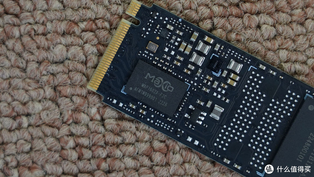 不输旗舰的高性价比PCIe 4.0 SSD，宏碁掠夺者 GM7 1TB体验分享