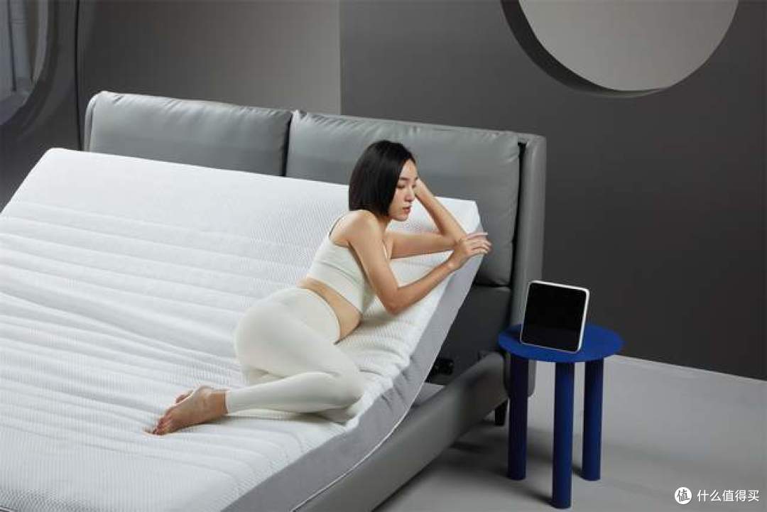 小米生态链又出黑科技,8H Feel 生态皮智能电动床:畅享品质生活