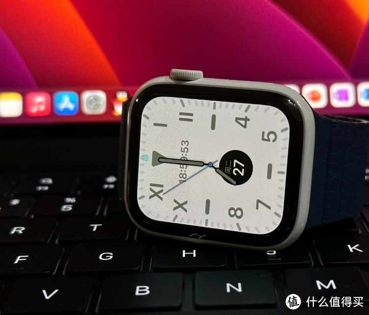 开箱一个Apple Watch Series 5 Edition 精密陶瓷