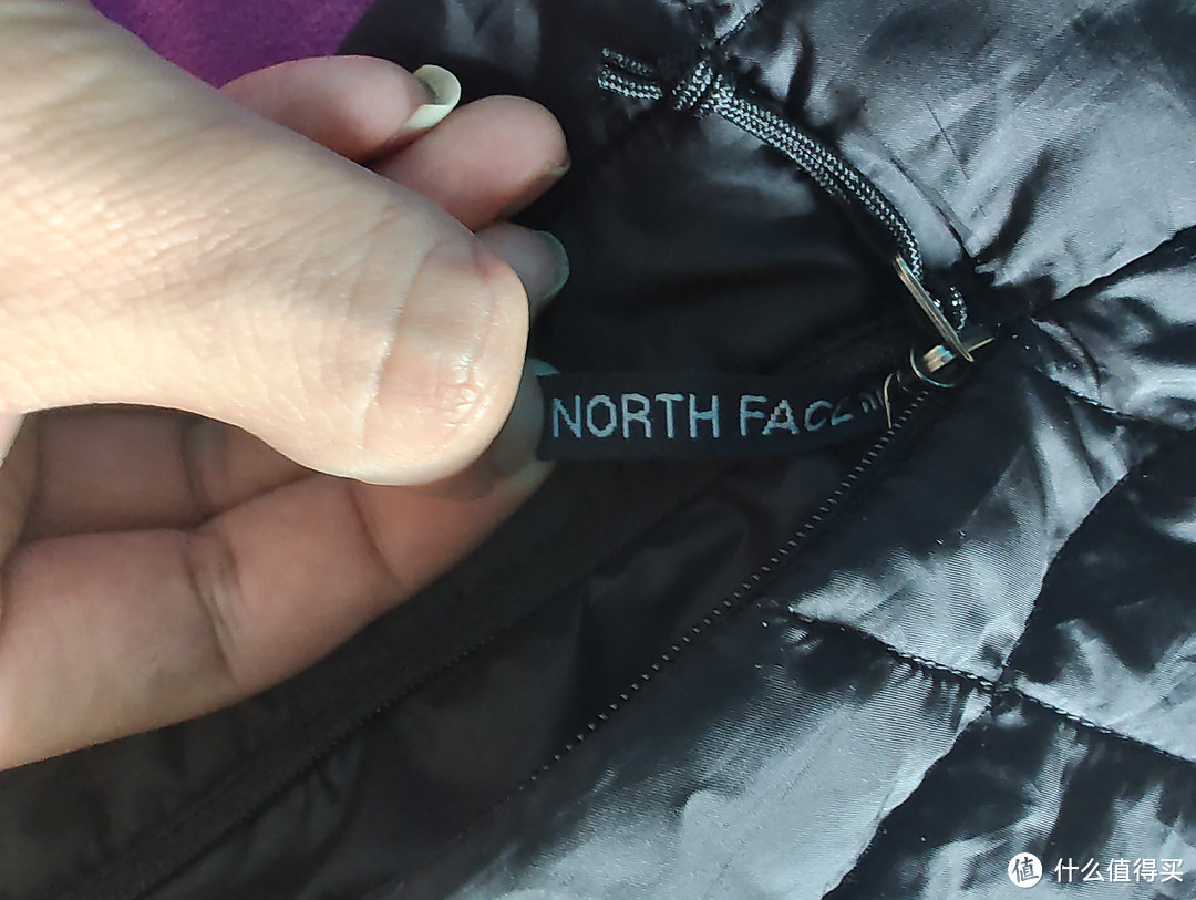 The North Face女士薄棉服