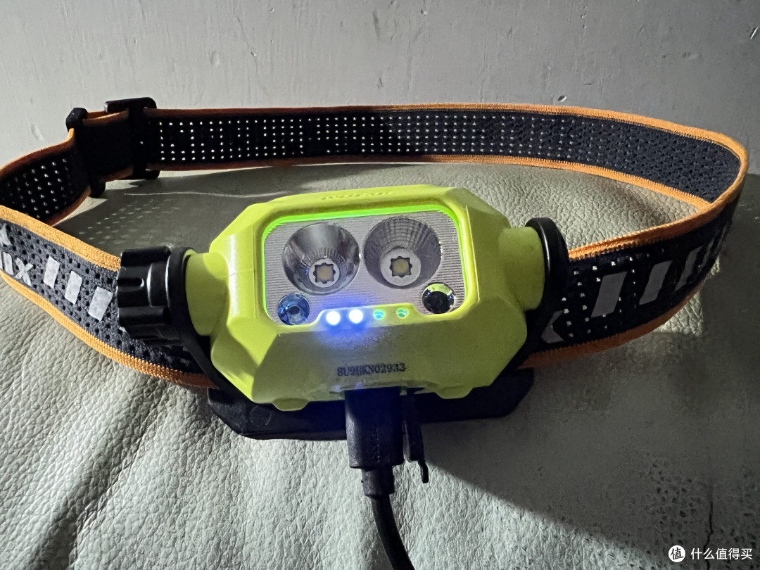 Fenix WH23R充电智能手势感应作业头灯体验测评