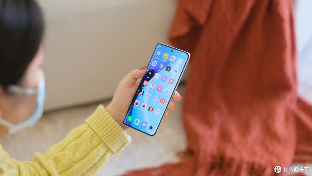 颜值拍照性能通通在线,学生党首选:真我10 Pro+