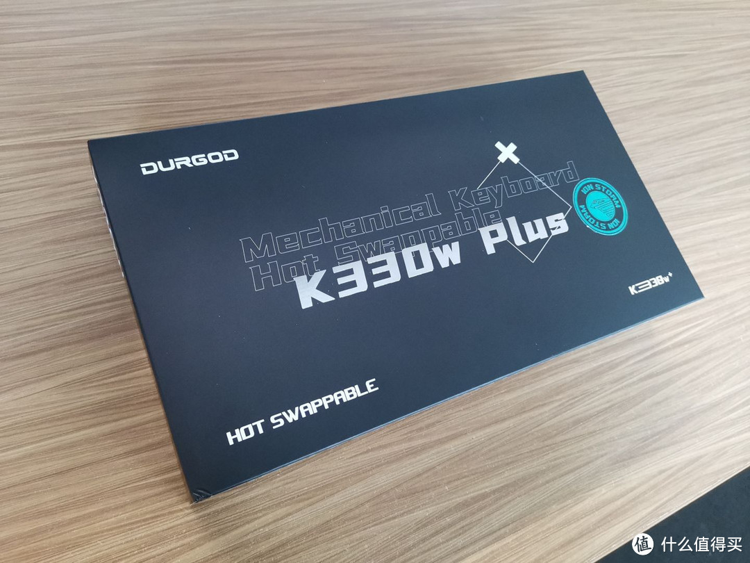 杜伽k330w plus这款可以热插拔的机械键盘上手体验怎么样?