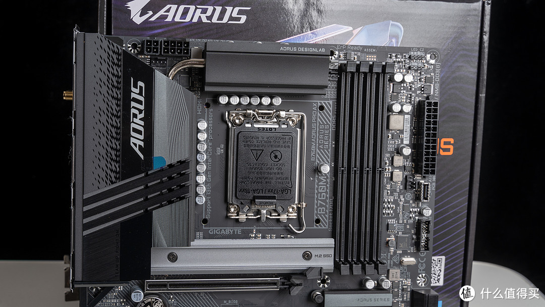 技嘉B760M AORUS PRO AX小雕评测，轻松驾驭i7-13700K也无压力