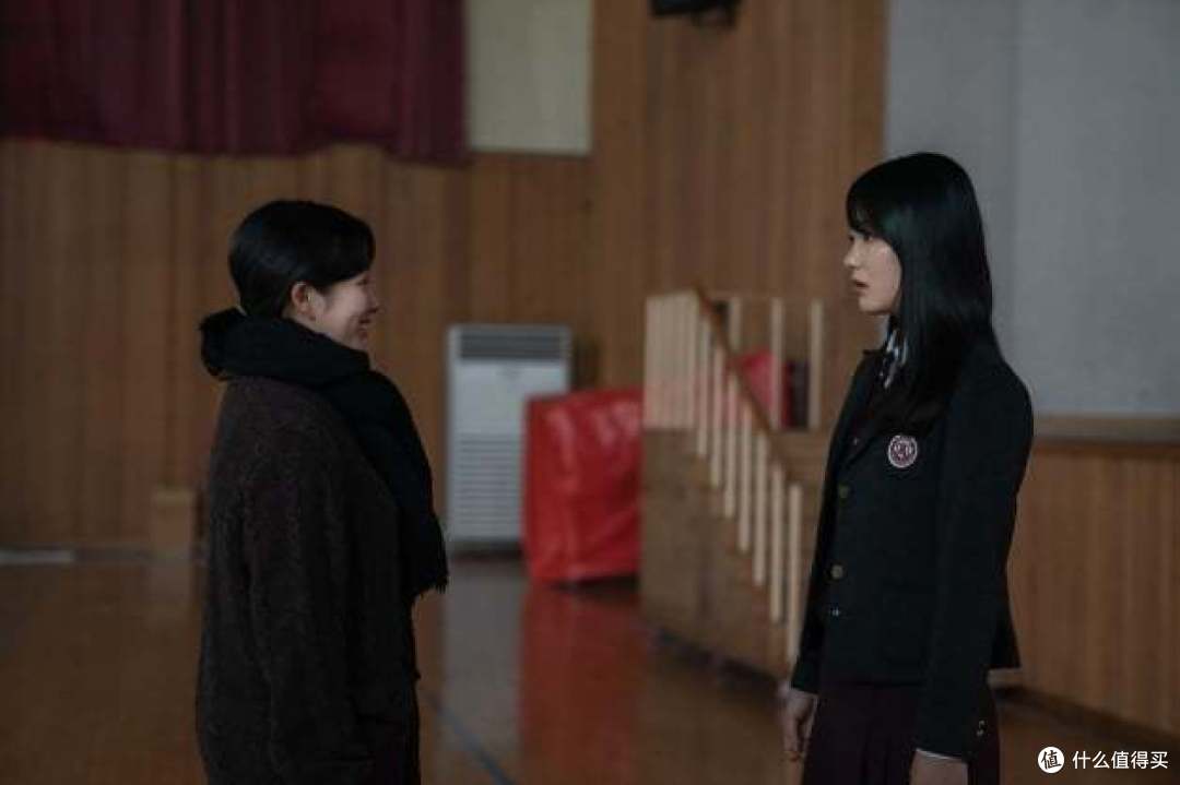 Netflix《黑暗荣耀》10大剧情演员介绍! 宋慧乔被甩耳光,复仇校园霸凌加害者