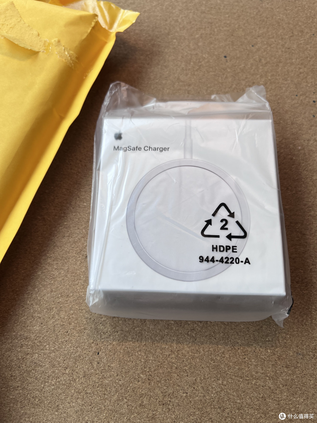 原装磁吸充电器Magsafe Charger入手感受