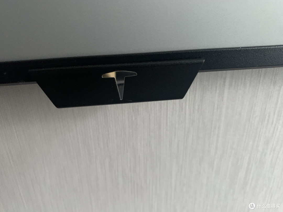 锤子科技的这个幕布，我看行！