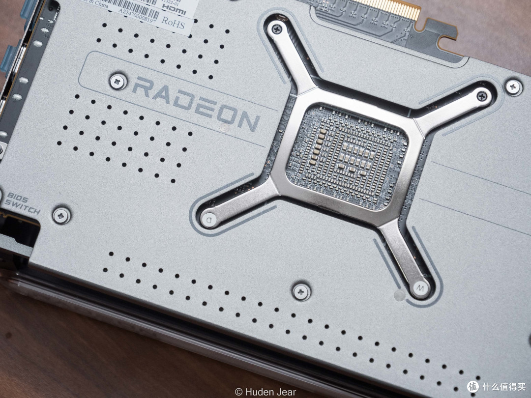 蓝宝石RX 7900XTX 超白金对比测评：不乏进步的常规迭代！