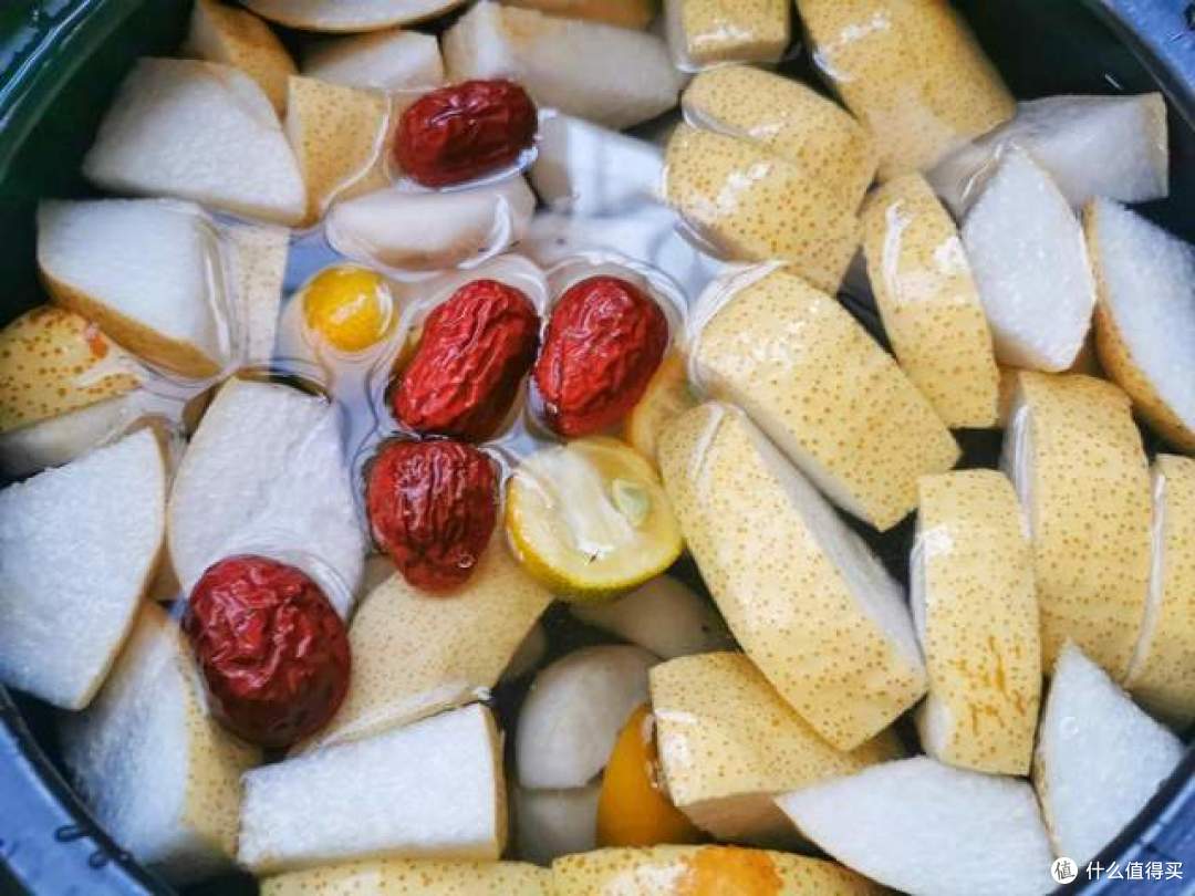 “阳”康后咳嗽不用怕，这三种食材一起煮，润燥不上火，嗓子舒服