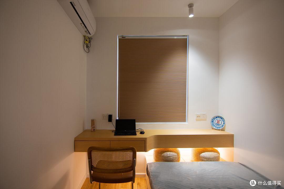 客餐厅一体,不买沙发,95㎡老房改造成这个效果,值不值?