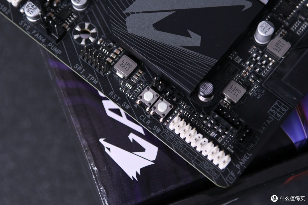 13代i5最佳坐骑!技嘉b760m小雕ax首发评测