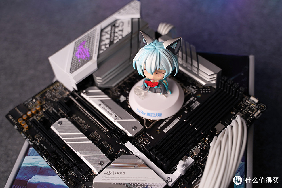 matx白色主板新選擇華碩rogstrixb760ggamingd4小吹雪開箱