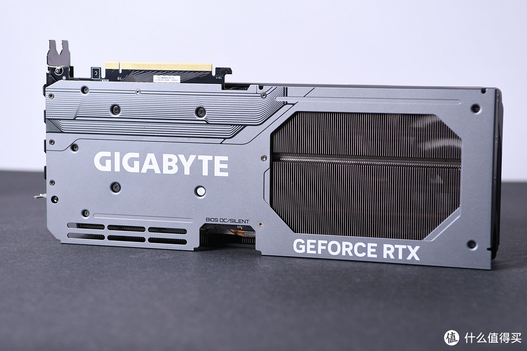 RTX40系列再添新成员！GeForce RTX 4070 Ti首发评测