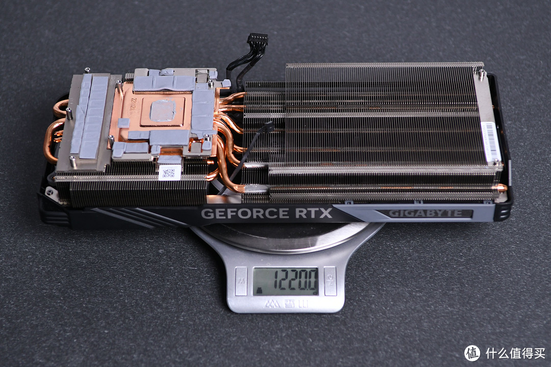 RTX40系列再添新成员！GeForce RTX 4070 Ti首发评测