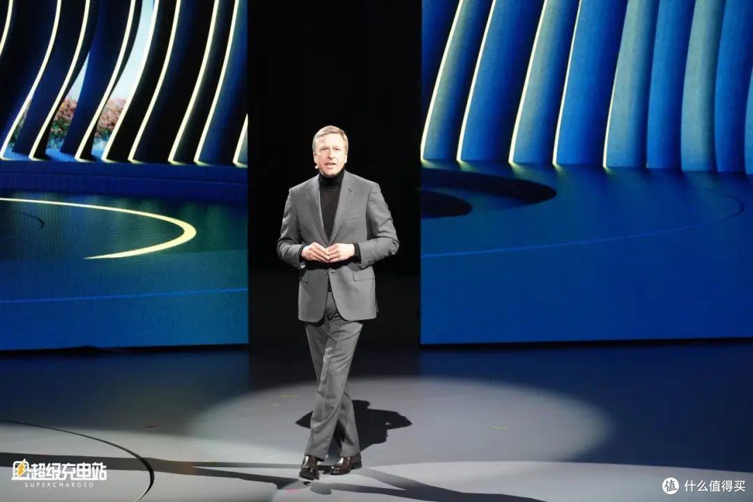CES2023 | 宝马的「新世代」,数字融入情感