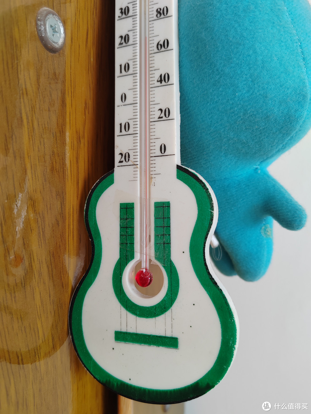这种老式的测室温的温度计真的很准
